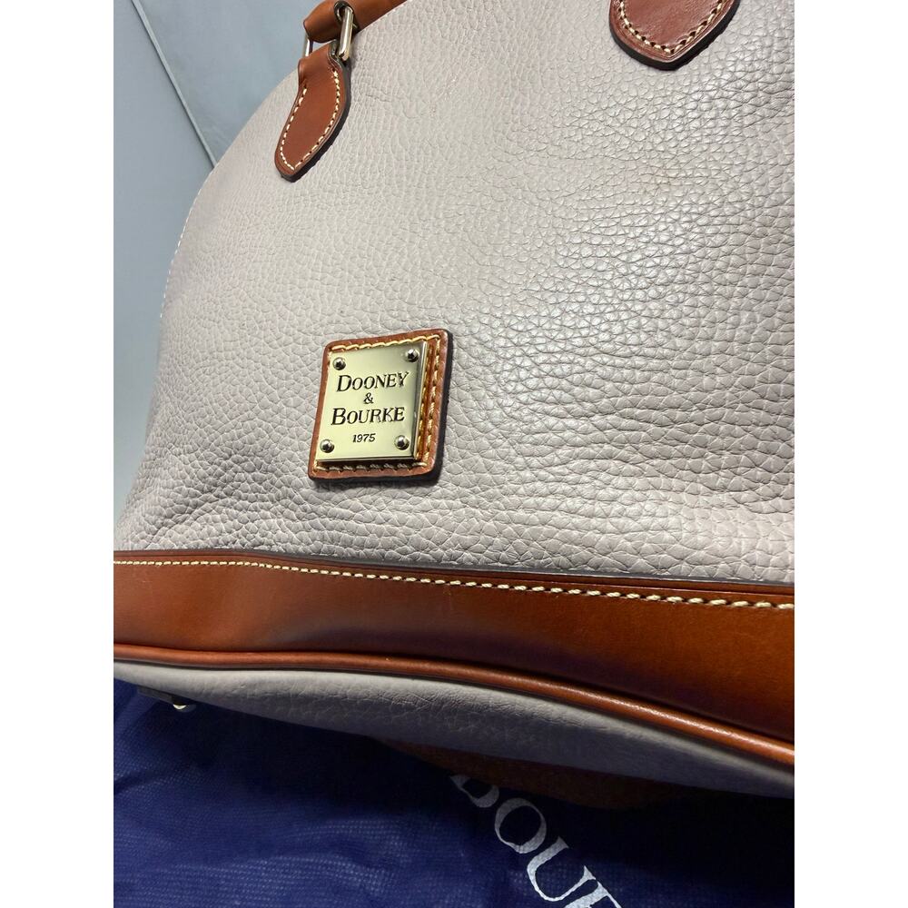 Dooney & Bourke Grey Pebble Grain Leather Satchel Handbag with dust bag - Picture 2 of 9